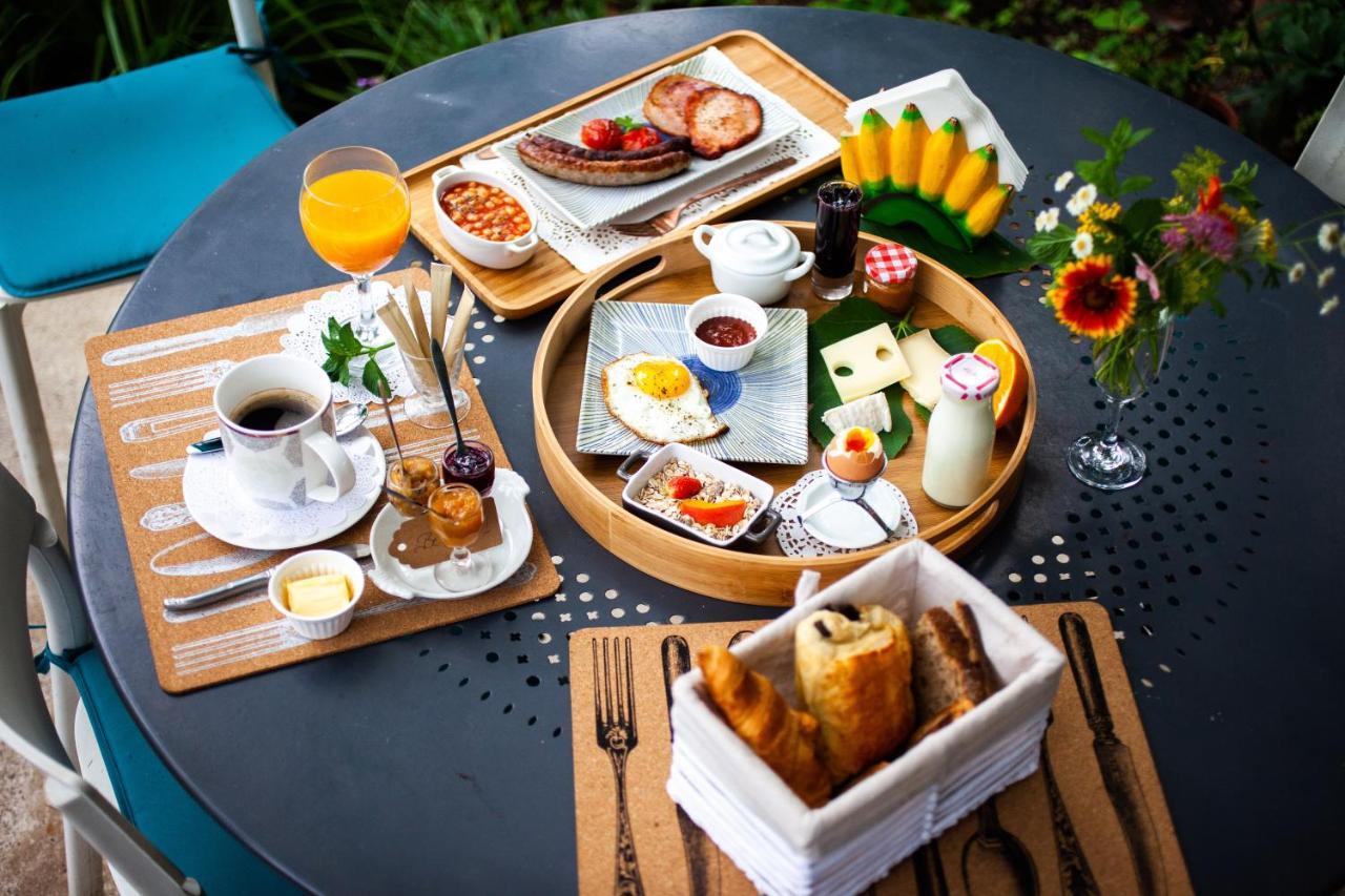 Appartamento Mirguet Au Jardin Saint-Elix-le-Chateau Esterno foto